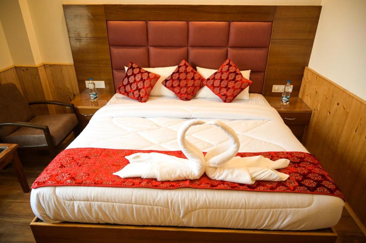 Lotus Inn Rohtang View 마날리 외부 사진